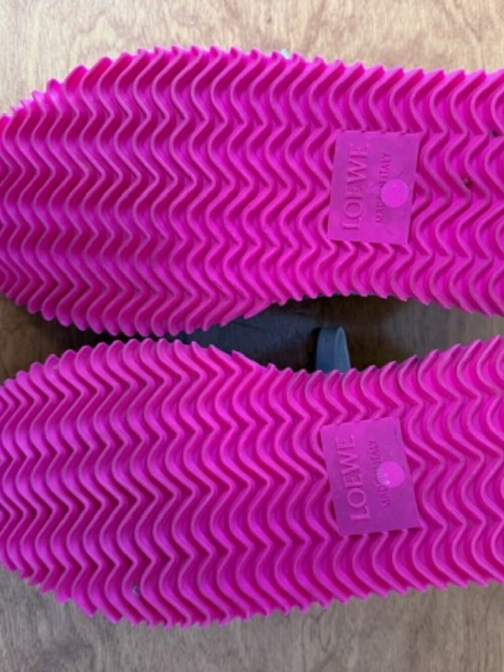 LOEWE Flow Runner Sneakers Black Neon Pink Yellow Women’s EU 40 Made in Italy - Picture 8 of 10